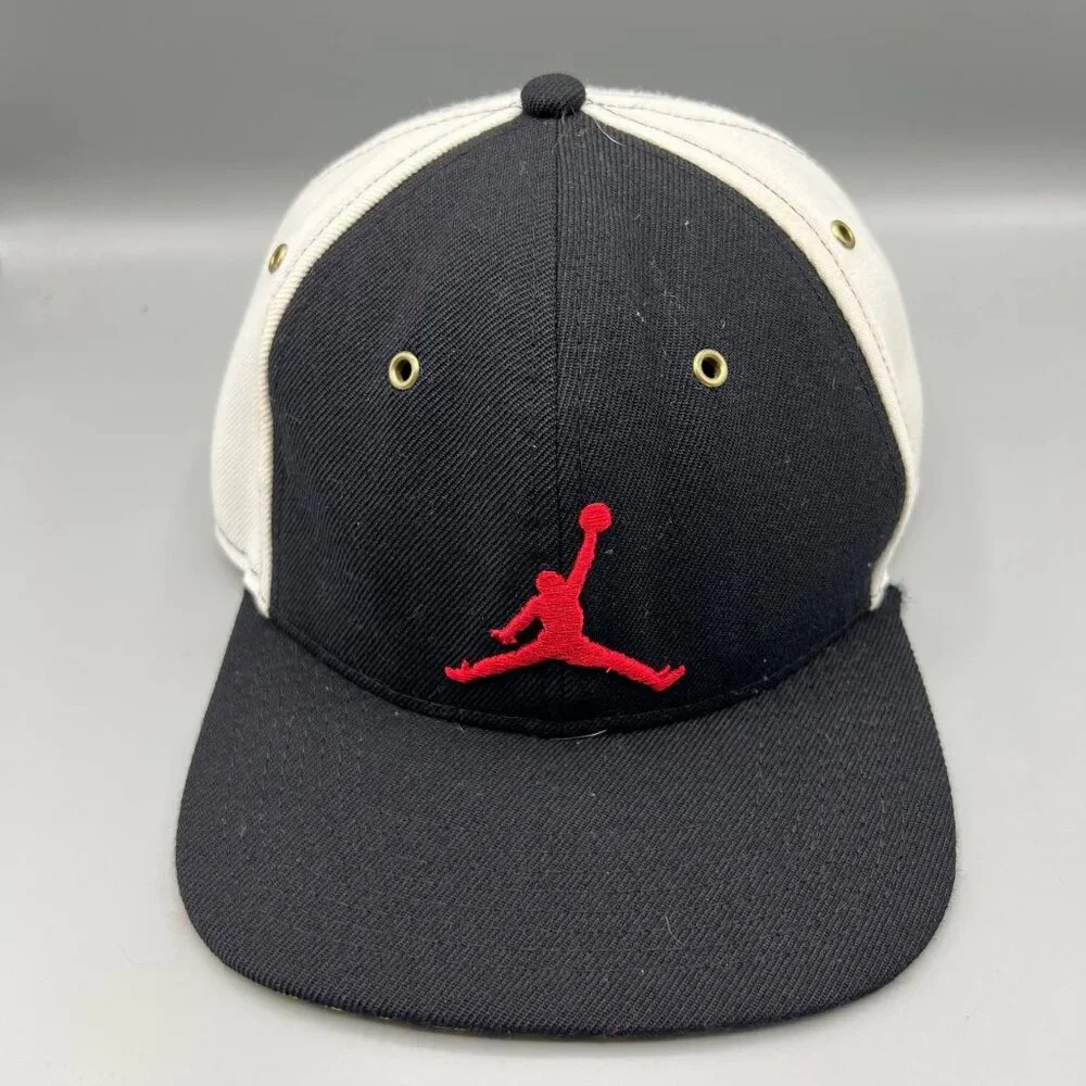 Air Jordan Hat Men Black White Embroidered Red Logo Jumpman Snap‎ Back Cap